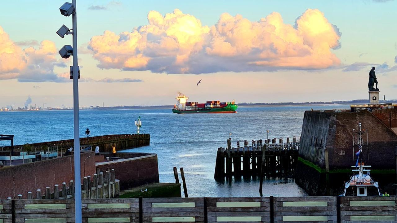 Rijksmonument Havenzicht, Met Zeezicht, Ligging Direct Aan Zee En Centrum فليسينْخين المظهر الخارجي الصورة